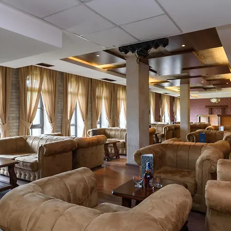 Grand Royale Complex & 4*