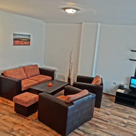 アパートホテル Grand Royale Complex & 4*