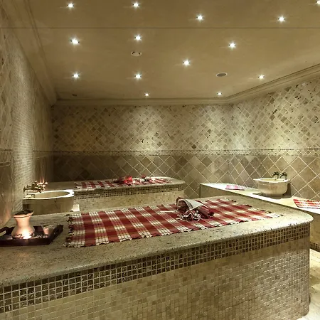 Grand Royale Complex & アパートホテル バンスコ