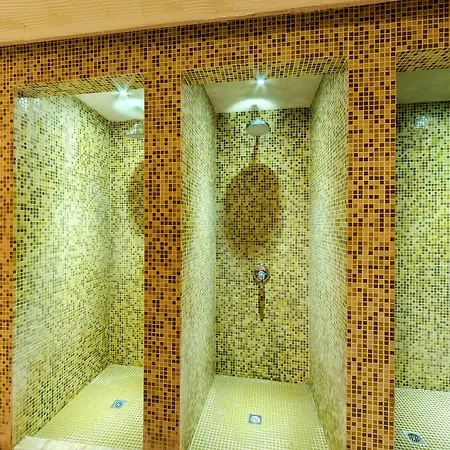 Grand Royale Complex &