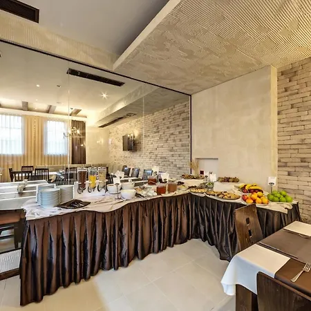 Grand Royale Complex & アパートホテル 4*