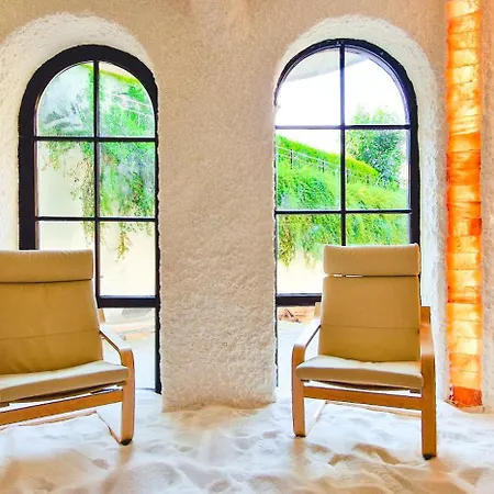 그랜드 로열 콤플렉스&스파 아파트호텔