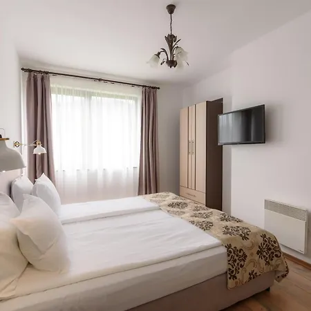 מלון דירות Grand Royale Complex &