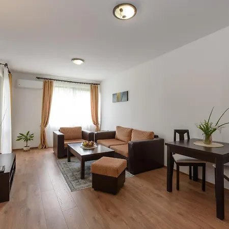 그랜드 로열 콤플렉스&스파 4* 반스코