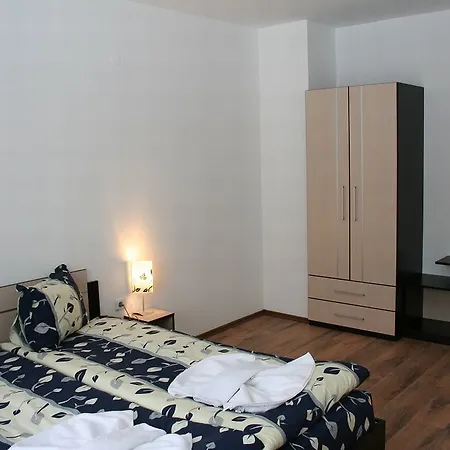Aparthotel Grand Royale Complex & 4*