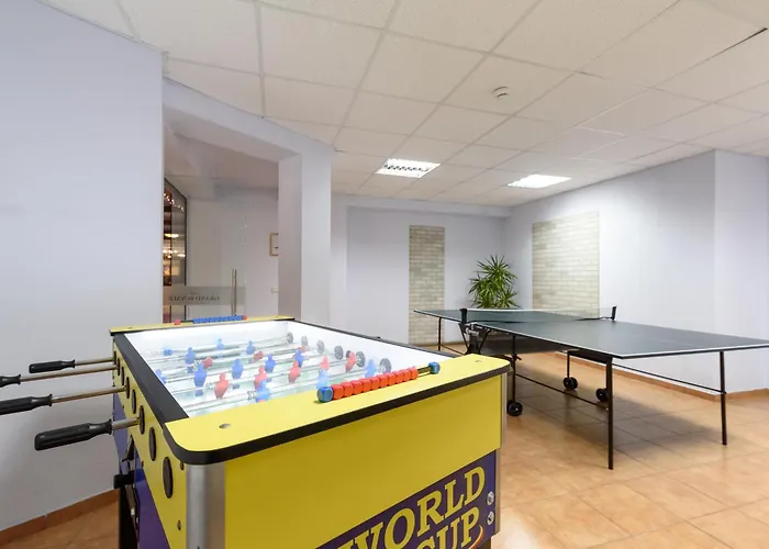 Grand Royale Complex & מלון דירות בנסקו