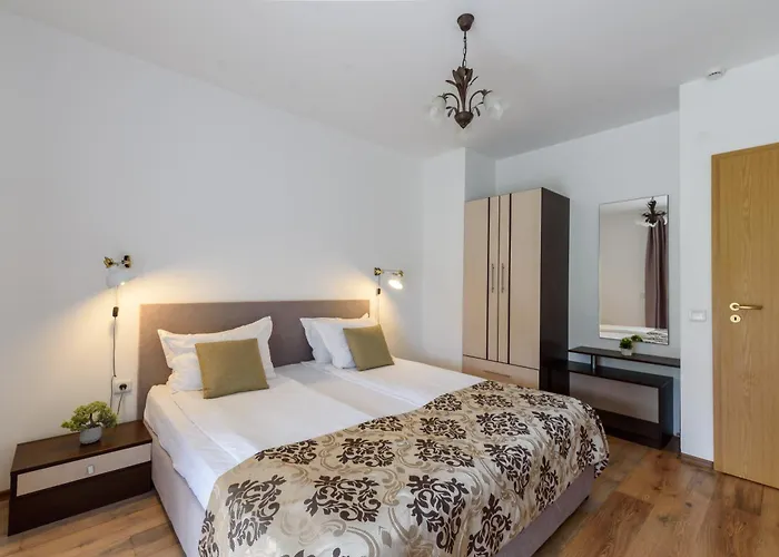 гранд рояле апартаментен комплекс&спа 4*