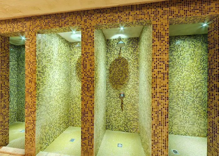 гранд рояле апартаментен комплекс&спа