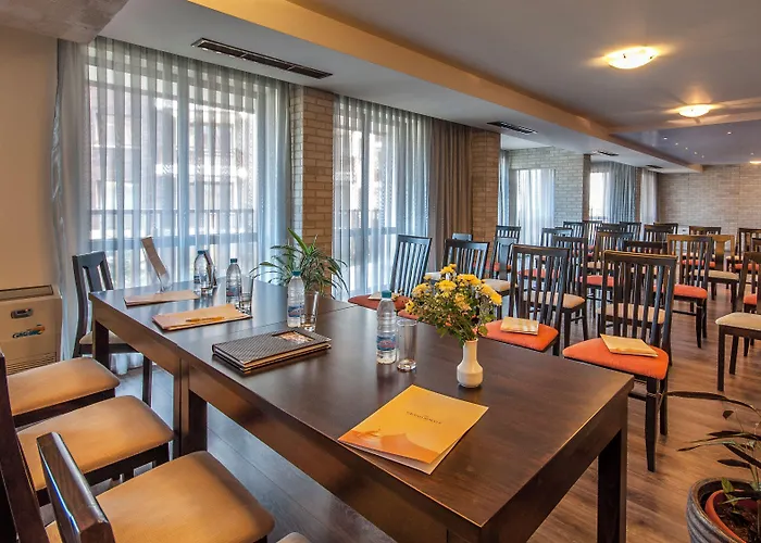 Grand Royale Complex & Hotel de apartamente