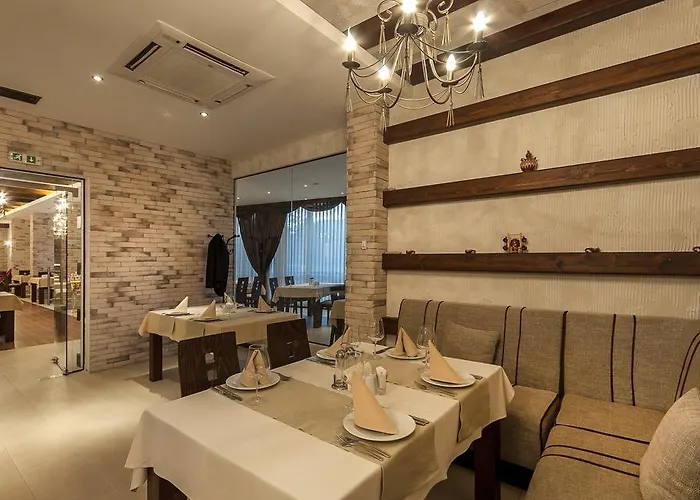 Grand Royale Complex & 4*